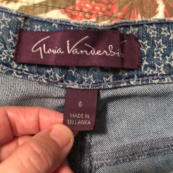 𝑮𝑽 6 Custom Rare Star Print Raw Hem Mom Amanda Blue White Shorts - Picture 9 of 11